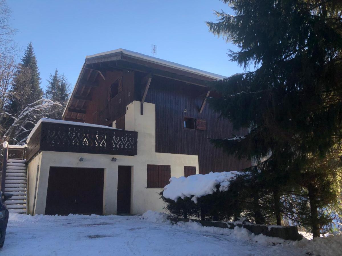 En Pleine Nature Avec 2 Pour 6 Ou 8 Qui Peuvent Réunis En 1 Pour 14 Personnes * Saint-Gervais-les-Bains
